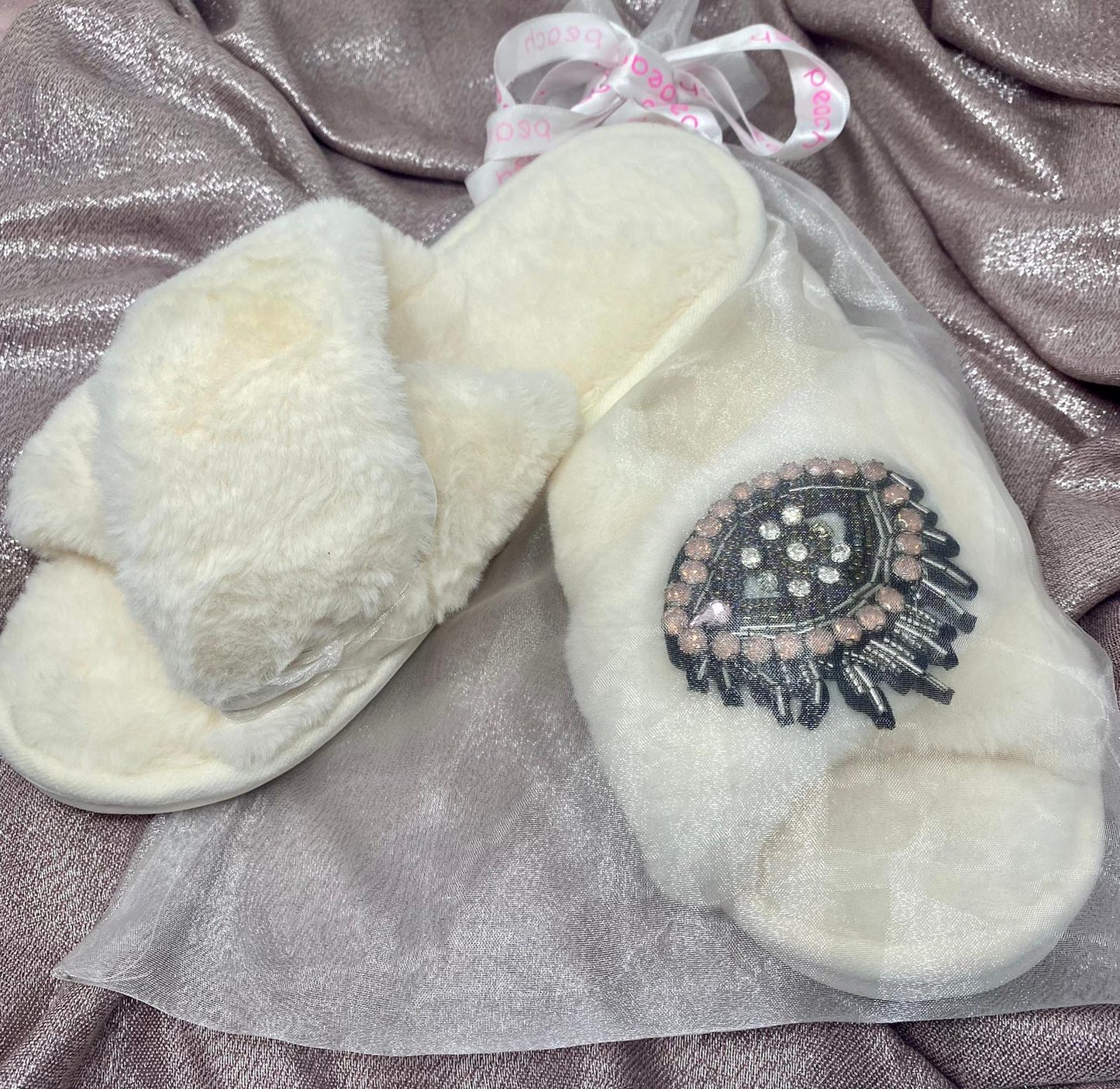Cream Eye Slippers-Cream-Fi&Co Boutique
