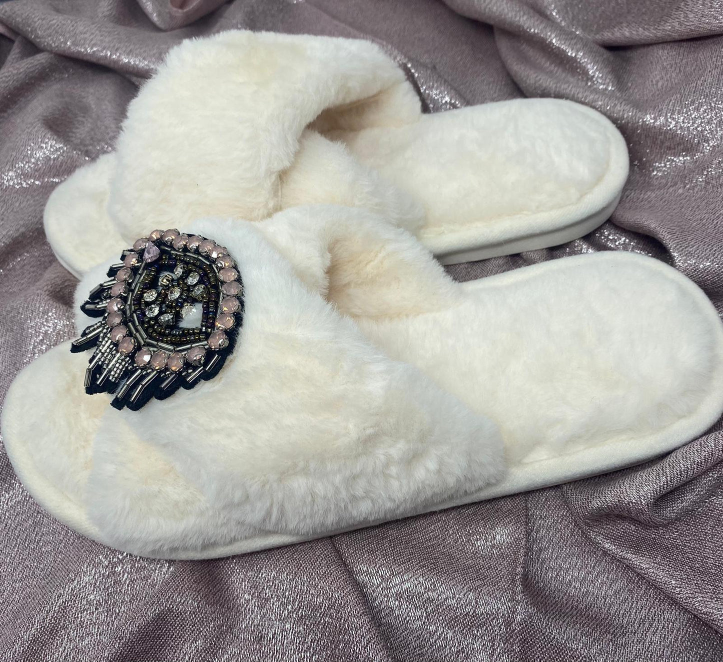 Cream Eye Slippers-Cream-Fi&Co Boutique