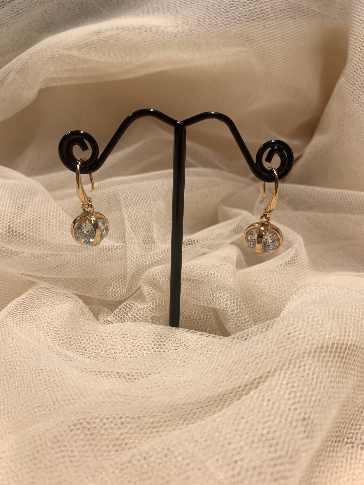 Drop globe earrings-Fi&Co Boutique