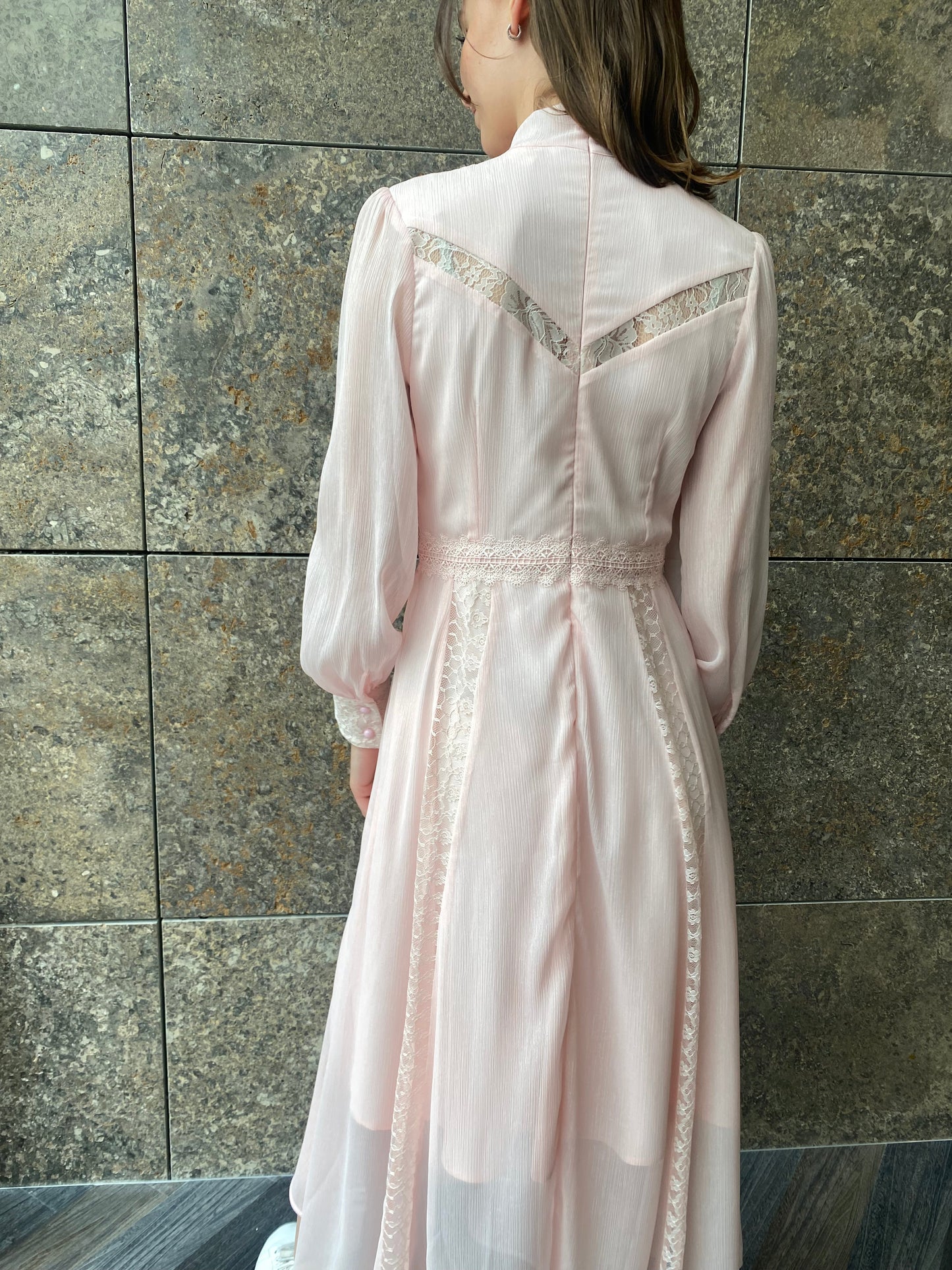 Rosas Rojas Elena Dress-Fi&Co Boutique