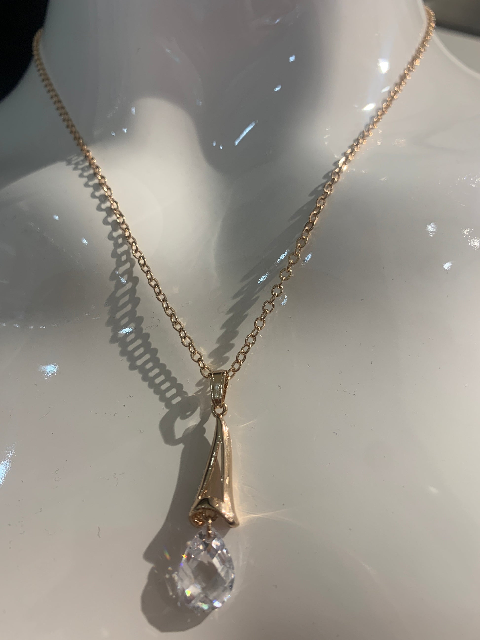 Pear Drop Necklace-Fi&Co Boutique