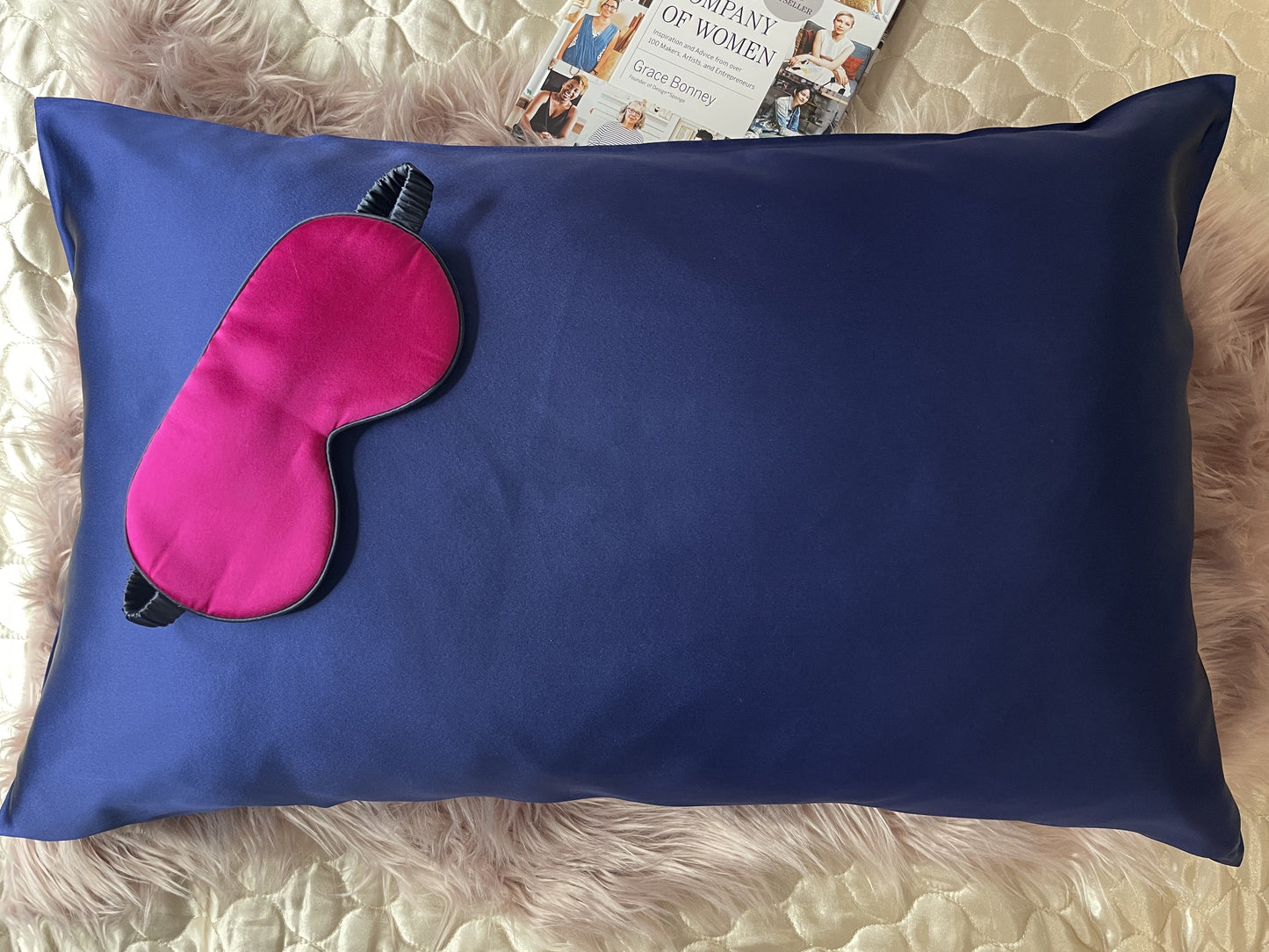 Silk Pillow Case Navy 22MM-Fi&Co Boutique